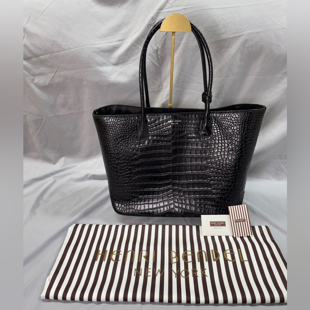 NWOT Henri Bendel Croc Embossed Tote Black Rare
